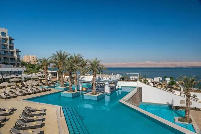 فنادق البحر الميت