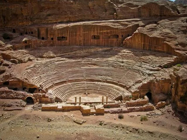 السياحة في البتراء