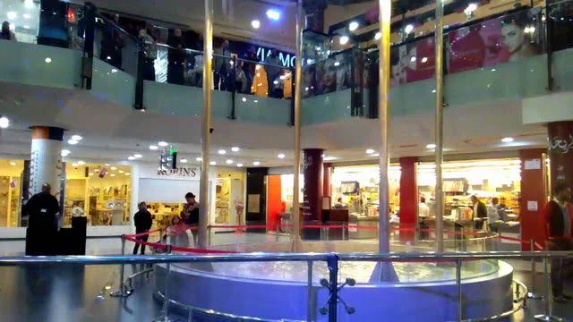 افنيو مول عمان