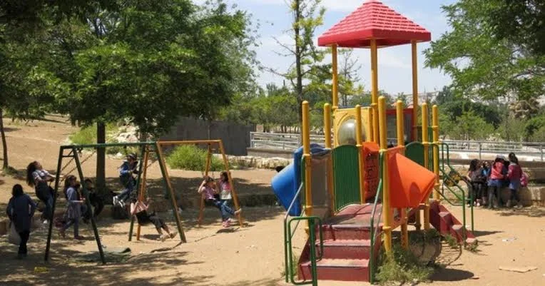 حديقة الطيور عمان
