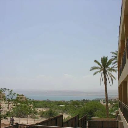 ارخص فنادق البحر الميت