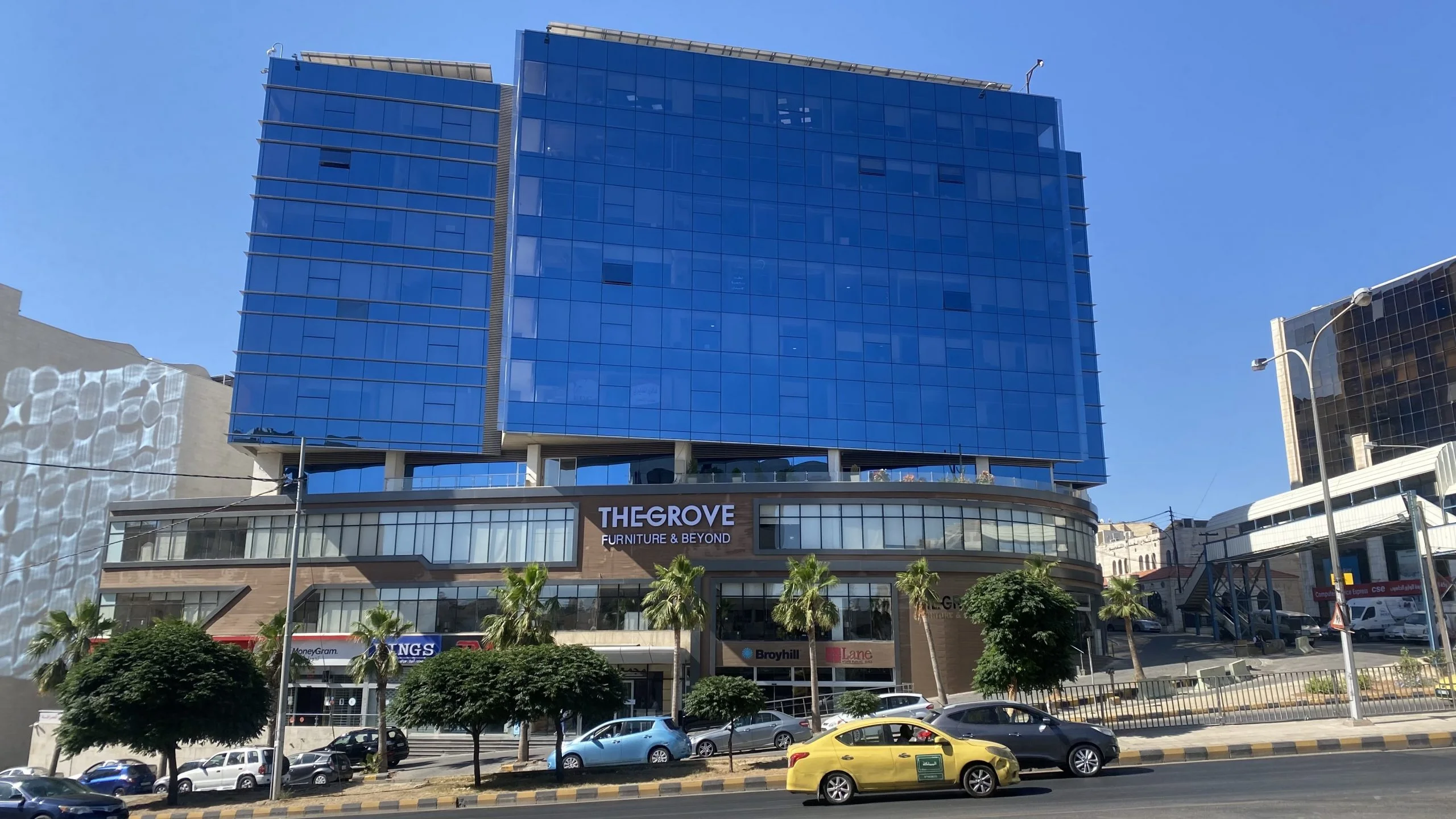 متجر The Grove Furniture