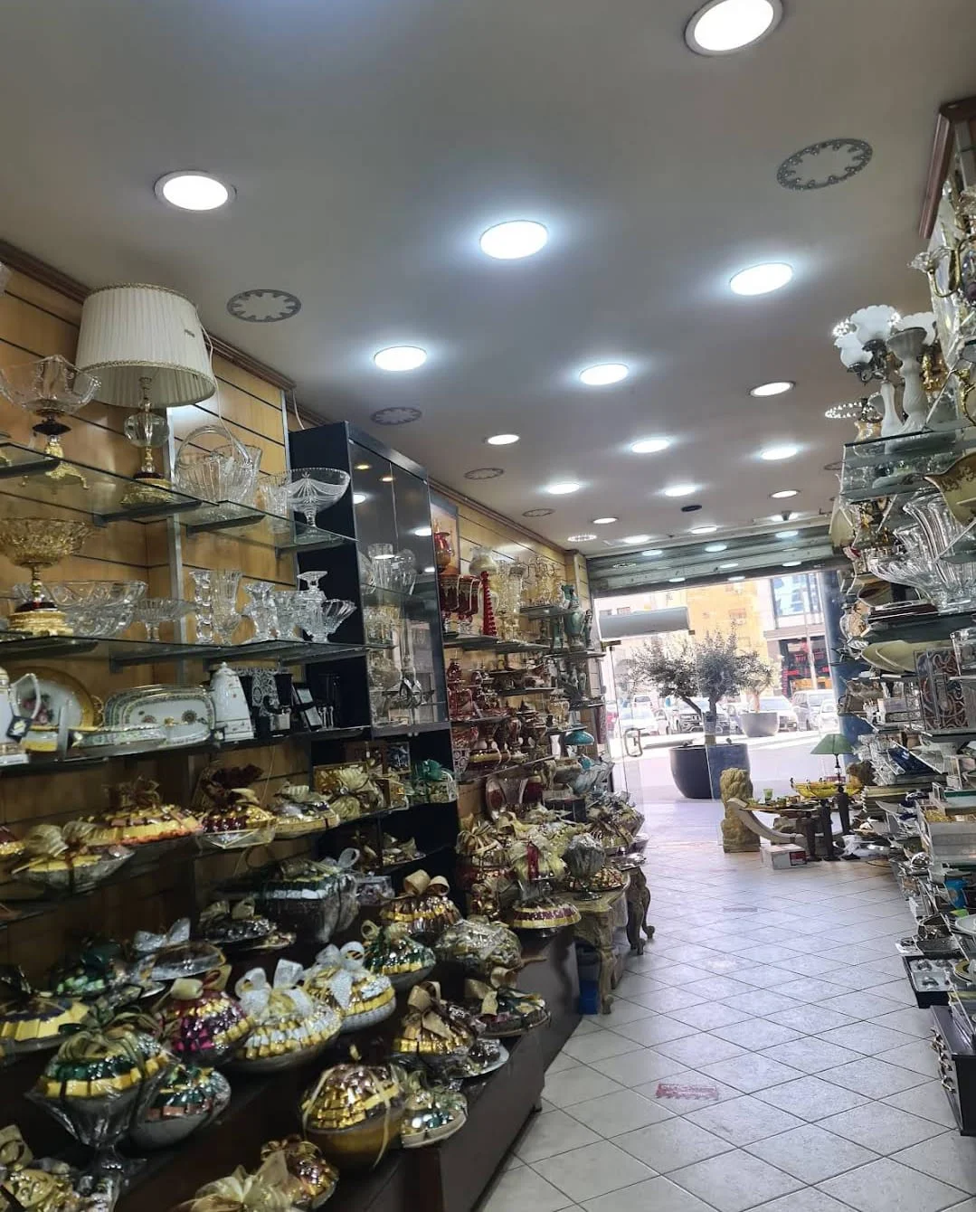 محل شيكولاتة الفرسان
