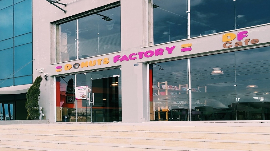 محل Donuts Factory
