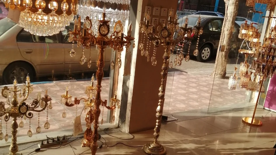 محل الشعلان للثريات والإنارة