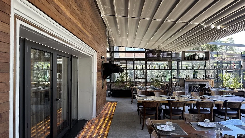 مطعم Lucca Steakhouse