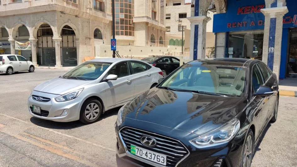 مكتب كنز لتأجير السيارات Luxury rental car